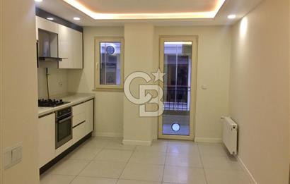 Bakırköy Vezüv Konaklarında Çift Girişli Dubleks Daire 4+1