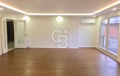 Bakırköy Vezüv Konaklarında Çift Girişli Dubleks Daire 4+1