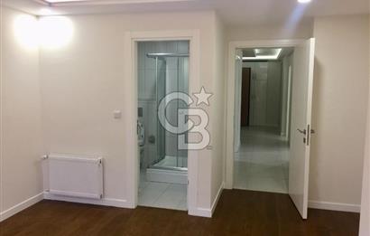 Bakırköy Vezüv Konaklarında Çift Girişli Dubleks Daire 4+1