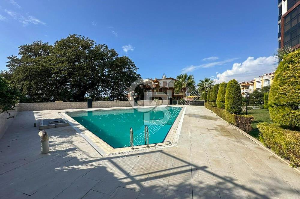 TÜRKMEN MAHALLESİ’NDE 140 M² BAHÇE KATI | HAVUZLU | MEŞE AĞACI MANZARALI 2+1