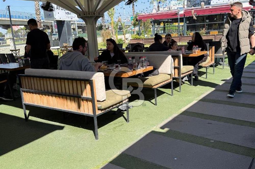 Bornova Forum Awm Girişi 800 m2 Faal Devren İşyeri