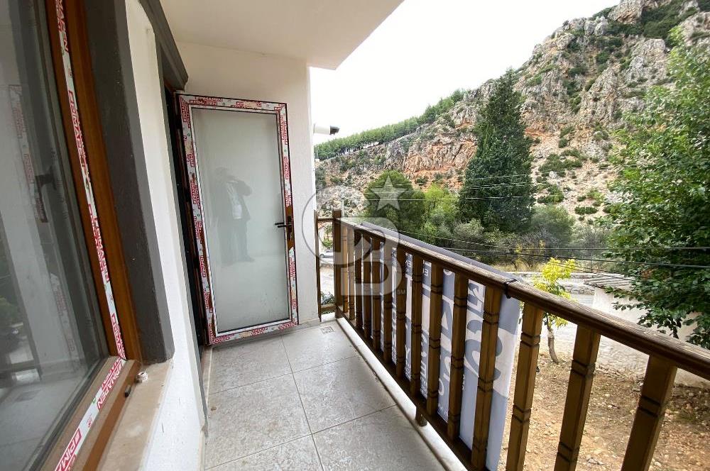 Menteşe Karşıyaka'da Satılık 2+1 Doğalgazlı Daire