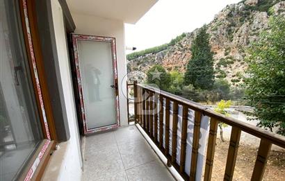 Menteşe Karşıyaka'da Satılık 2+1 Doğalgazlı Daire