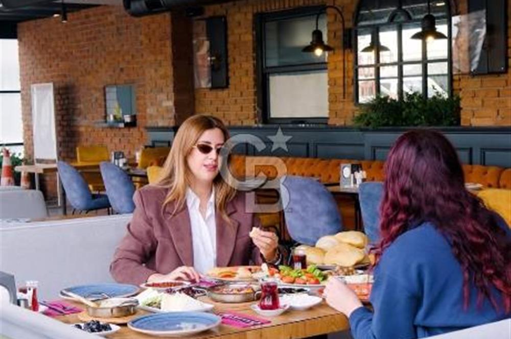 Bornova Forum Awm Girişi 800 m2 Faal Devren İşyeri