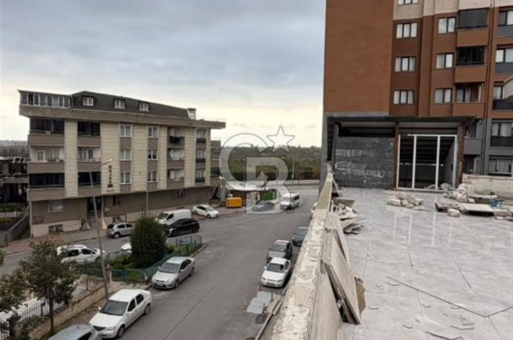 Çınarlı Caddesinde Yatırım Fırsatı | 5 Katlı Fabrika
