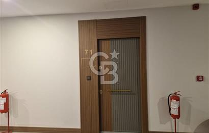TÜMEV PLAZA'DA PRESTİJLİ ÖN CEPHEDE KİRALIK OFİS