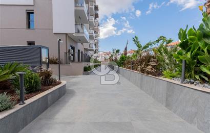 ULUKENT GÜLTEKİN PERA 2'DE HAVUZ CEPHE 2+1 KİRALIK KÖŞE DAİRE
