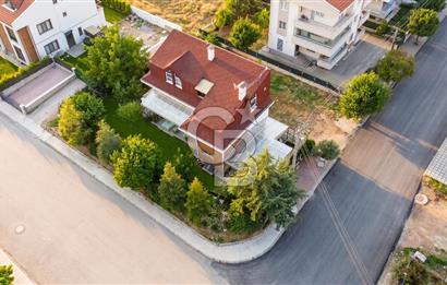 Kızılcaşar Lösante Karşısı Köşe Parsel Ticari Satılık Bina