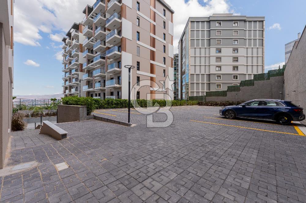 ULUKENT GÜLTEKİN PERA 2'DE HAVUZ CEPHE 2+1 KİRALIK KÖŞE DAİRE