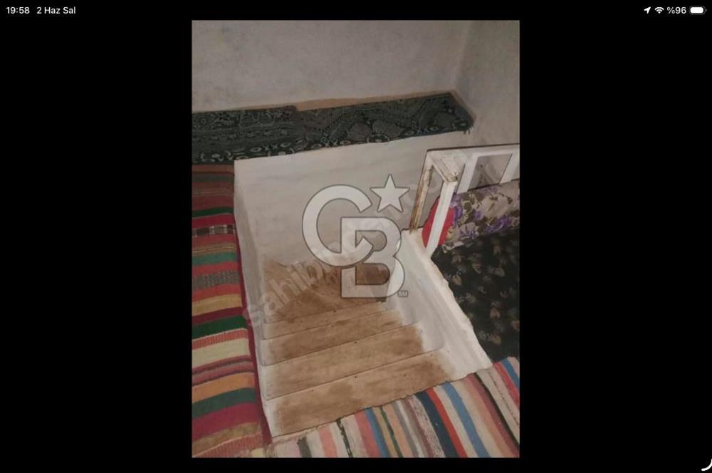 BURSA YENİŞEHİR KIZILHİSAR KÖYÜNDE SATILIK EV ARSA
