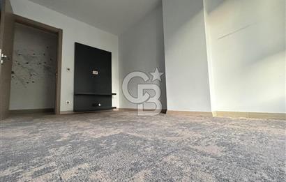 Bağdat caddesin'de güvenlikli yeni bina da 3+1 ofis katı