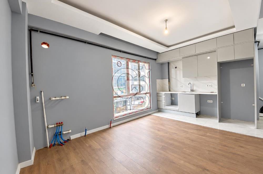 Çağlayan Vatan Caddesi Cepheli Kiralık 1+1 Daire