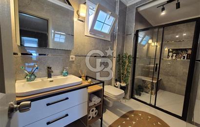 Kuşadası Kadınlar Denizi'nde Deniz Manzaralı 3+1 Villa