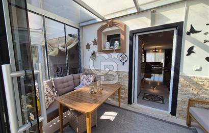 Kuşadası Kadınlar Denizi'nde Deniz Manzaralı 3+1 Villa