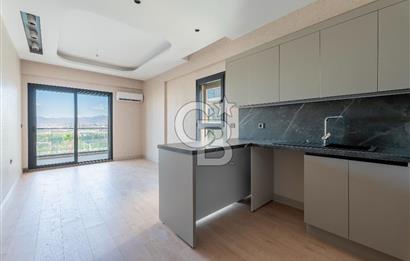 ULUKENT GÜLTEKİN PERA 2'DE HAVUZ CEPHE 2+1 KİRALIK KÖŞE DAİRE