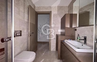 Bağdat caddesinde prestijli binada geniş 3+1 daire