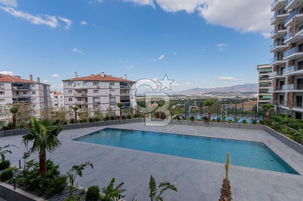 ULUKENT GÜLTEKİN PERA 2'DE HAVUZ CEPHE 2+1 KİRALIK KÖŞE DAİRE