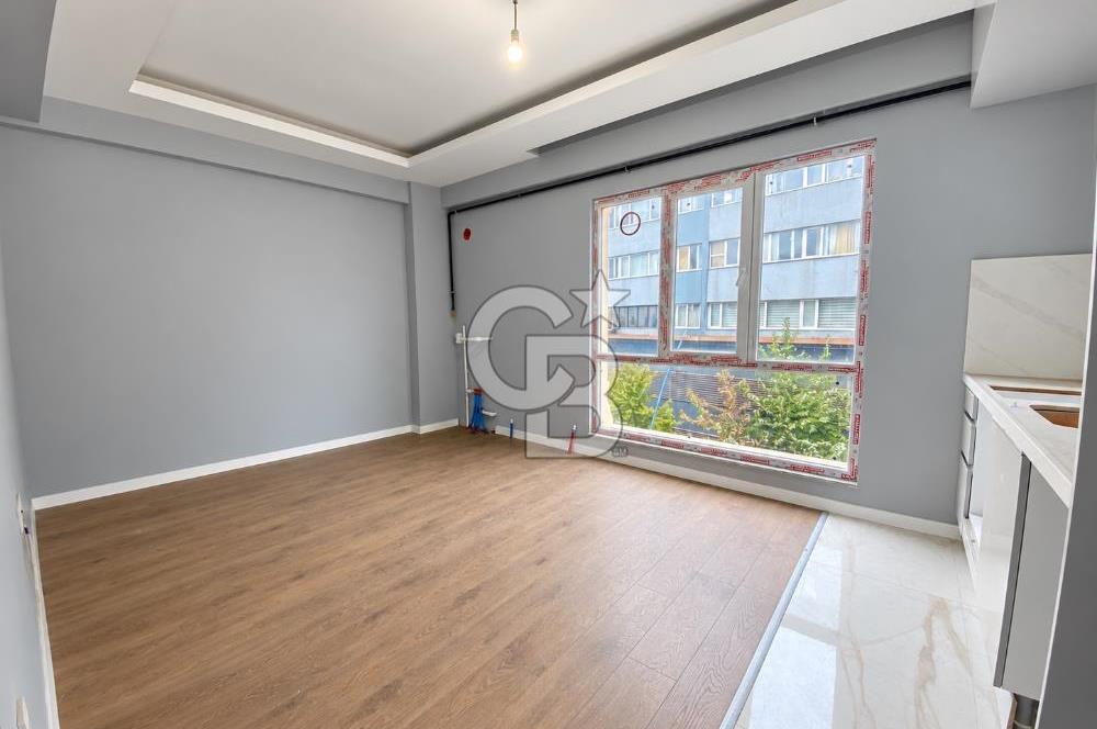 Çağlayan Vatan Caddesi Cepheli Kiralık 1+1 Daire