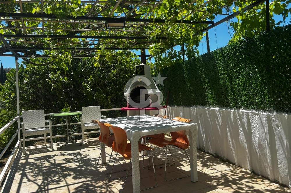 MORDOĞAN’IN FIRSATLIK MARKA EVİ CASA DI MORDOĞAN | 1.397 M² MÜSTAKİL BAĞ-BAHÇE İÇİNDE, TAM EŞYALI MÜSTAKİL YAŞAM