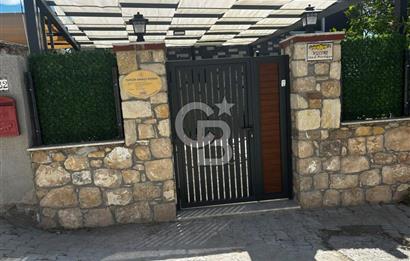 MORDOĞAN’IN FIRSATLIK MARKA EVİ CASA DI MORDOĞAN | 1.397 M² MÜSTAKİL BAĞ-BAHÇE İÇİNDE, TAM EŞYALI MÜSTAKİL YAŞAM