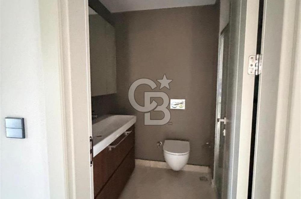 ÇEKMEKÖY ALA KONAKLARINDA SATILIK 3+1 DAİRE