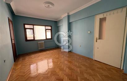 Koşuyolu Bahar Sitesi nde Merkezi Konumda 3+1 Kiralık Daire