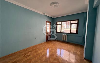 Koşuyolu Bahar Sitesi nde Merkezi Konumda 3+1 Kiralık Daire