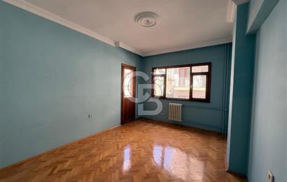 Koşuyolu Bahar Sitesi nde Merkezi Konumda 3+1 Kiralık Daire