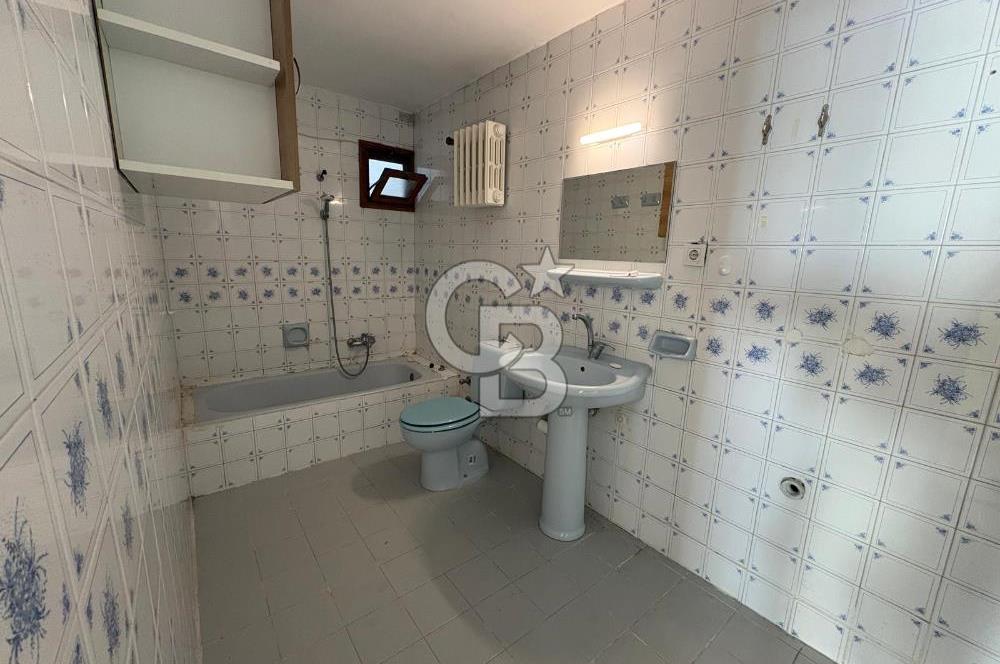 Koşuyolu Bahar Sitesi nde Merkezi Konumda 3+1 Kiralık Daire
