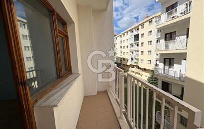 Koşuyolu Bahar Sitesi nde Merkezi Konumda 3+1 Kiralık Daire