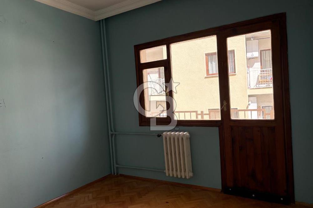 Koşuyolu Bahar Sitesi nde Merkezi Konumda 3+1 Kiralık Daire