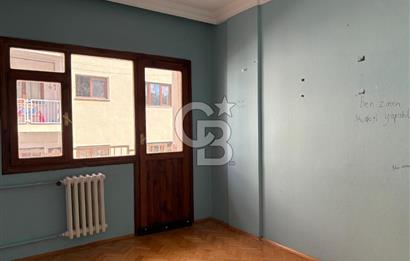 Koşuyolu Bahar Sitesi nde Merkezi Konumda 3+1 Kiralık Daire