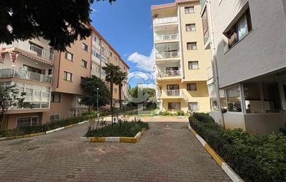 Koşuyolu Bahar Sitesi nde Merkezi Konumda 3+1 Kiralık Daire