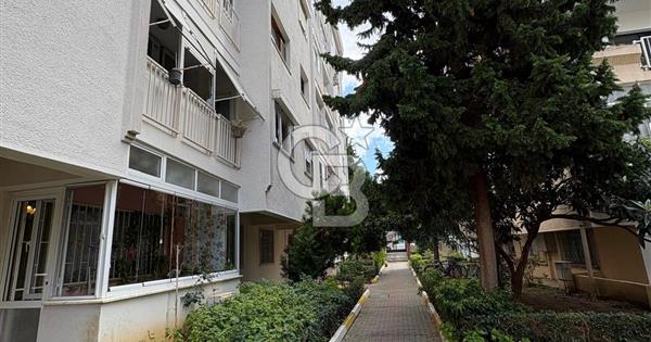 Koşuyolu Bahar Sitesi nde Merkezi Konumda 3+1 Kiralık Daire - 376266
