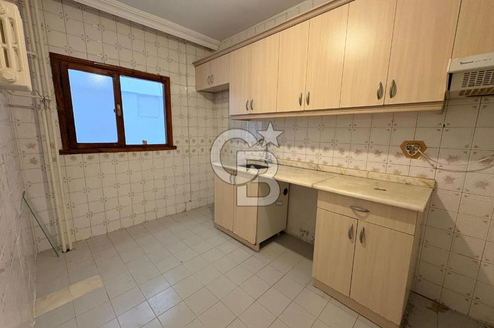 Koşuyolu Bahar Sitesi nde Merkezi Konumda 3+1 Kiralık Daire