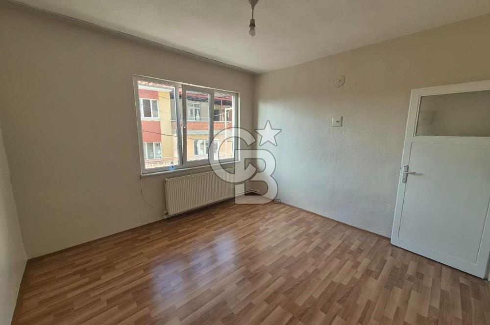 CB KİNG DEN ALİ HİKMETPAŞA MAH. KİRALIK ARAKAT MASRAFSIZ 2+1 GENİŞ DAİRE