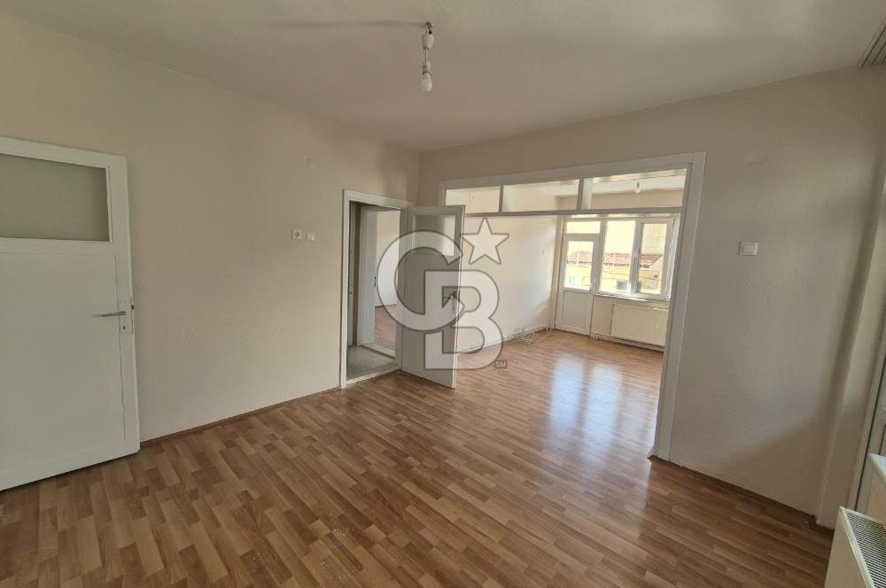 CB KİNG DEN ALİ HİKMETPAŞA MAH. KİRALIK ARAKAT MASRAFSIZ 2+1 GENİŞ DAİRE