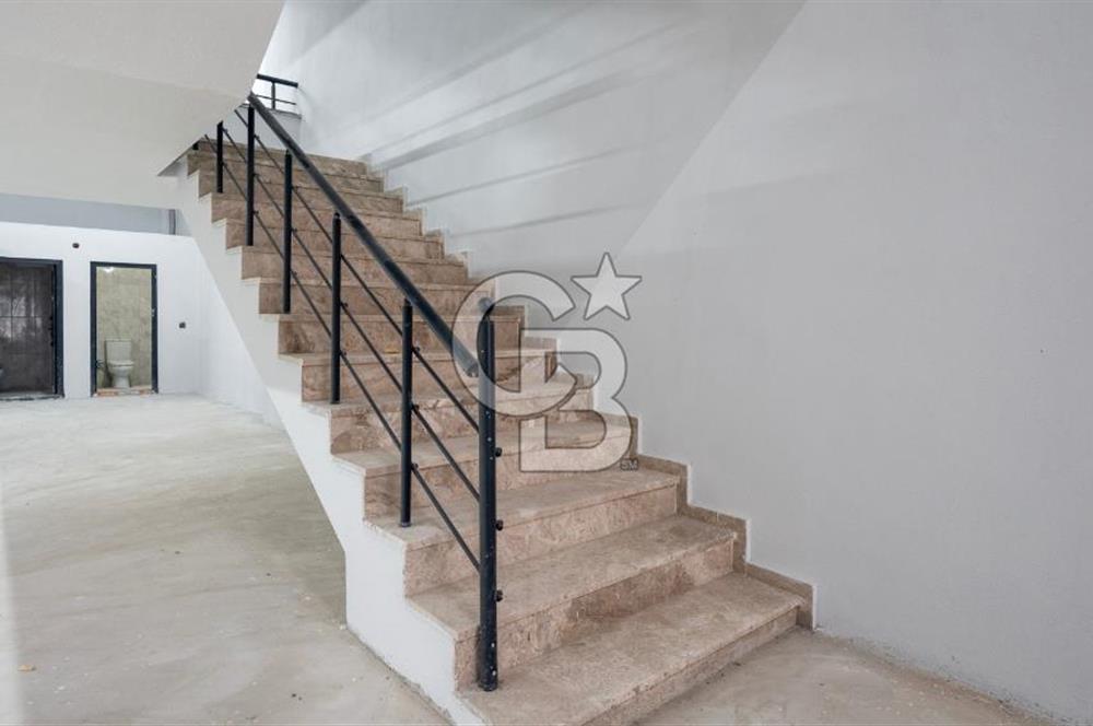 DEMART PLAZADA 404 M² | 134 M² TABAN | 8 MT GALERİ BOŞLUĞU