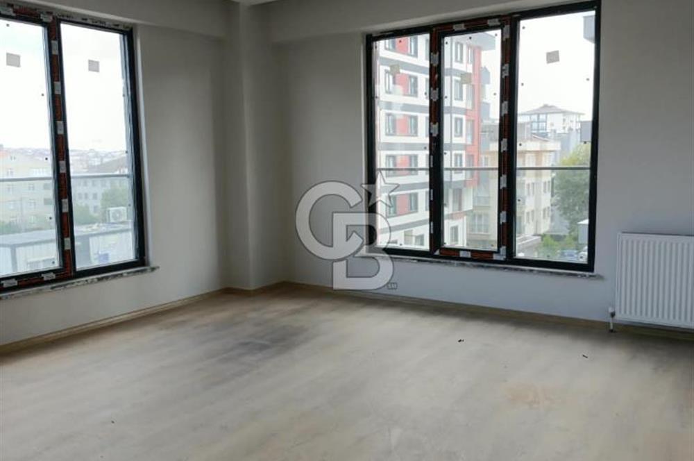 YENİ BİNADA OTOPARKLI ASANSÖRLÜ SİTE KONSEPTİ 2+1 ENFES DAİRE