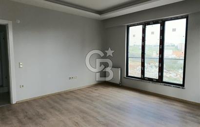 YENİ BİNADA OTOPARKLI ASANSÖRLÜ SİTE KONSEPTİ 2+1 ENFES DAİRE