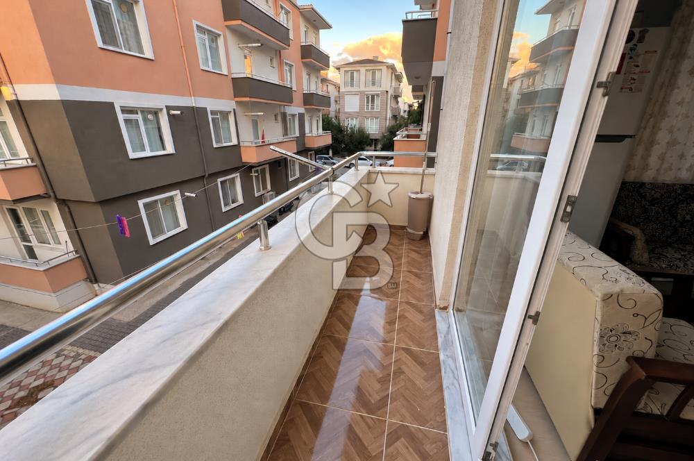 Şehit Gürol Caddesi Üzeri Ara Kat Eşyalı Satılık 1+1 Daire!