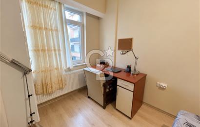 Şehit Gürol Caddesi Üzeri Ara Kat Eşyalı Satılık 1+1 Daire!