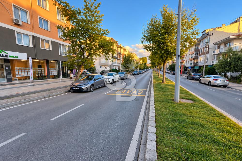 Şehit Gürol Caddesi Üzeri Ara Kat Eşyalı Satılık 1+1 Daire!
