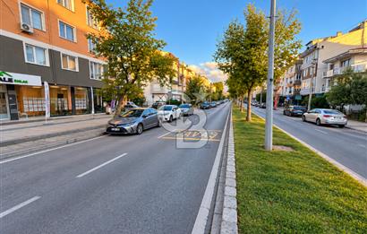 Şehit Gürol Caddesi Üzeri Ara Kat Eşyalı Satılık 1+1 Daire!