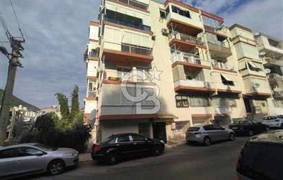 Balçova Ç.Emeç Mh.Merkezi konumda 2+1 Satılık Daire