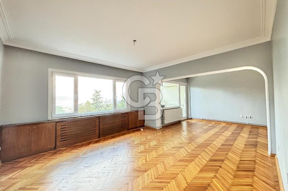 Boğaz Manzaralı Kiralık 2+1 | Emirgan Korusu, İTÜ, Maslak ve İstinye Park Yakını | Ara Kat