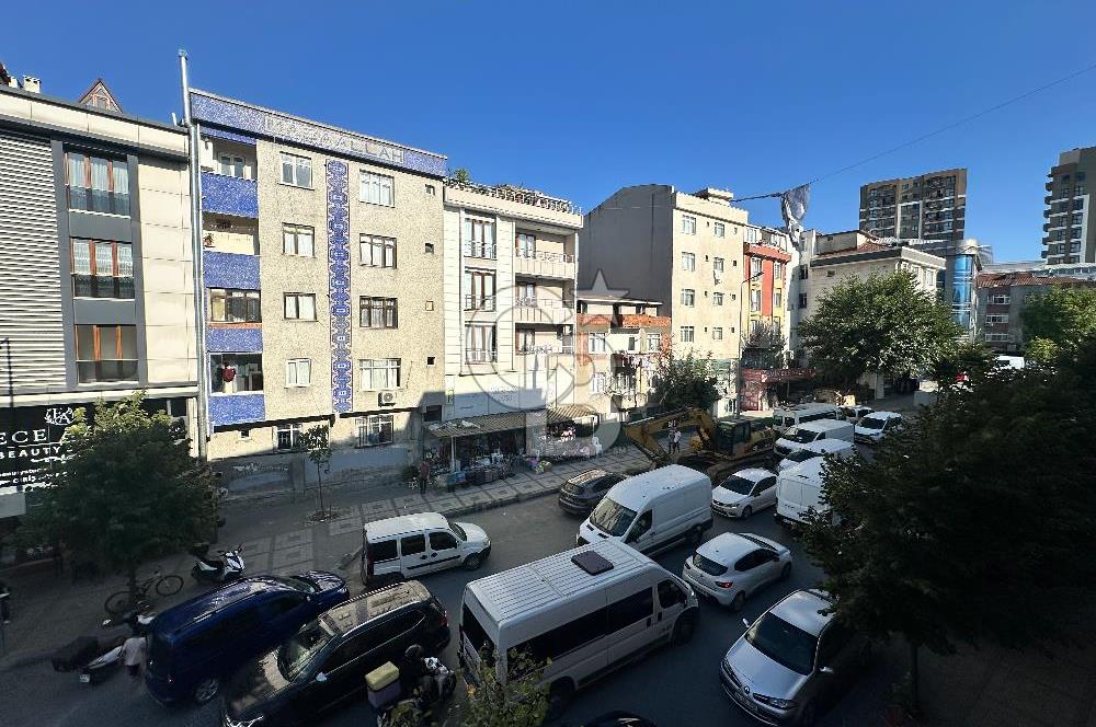 BAĞCILAR 15 TEMMUZ ÇOK İYİ KONUMDA 2+1 SATILIK KÖŞE DAİRE