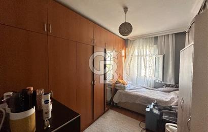 BAĞCILAR 15 TEMMUZ ÇOK İYİ KONUMDA 2+1 SATILIK KÖŞE DAİRE