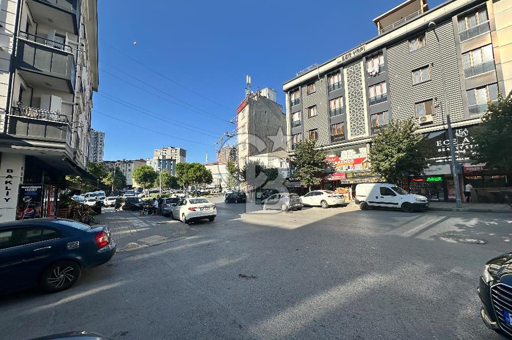 BAĞCILAR 15 TEMMUZ ÇOK İYİ KONUMDA 2+1 SATILIK KÖŞE DAİRE