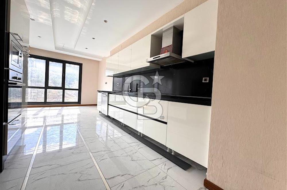 ÜMİTKÖY PANORAMA EVLERİ'NDE ULTRA LÜX GENİŞ SATILIK 4+1 DAİRE